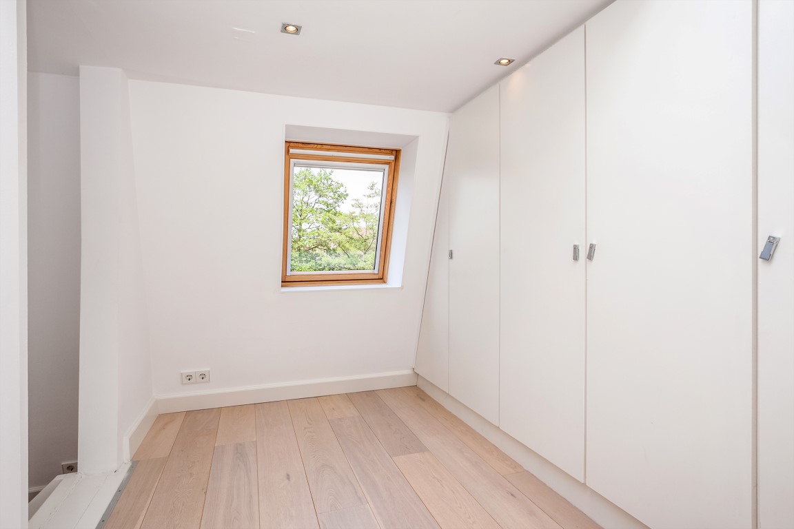 Heinzestraat 7-III, Amsterdam, Noord-Holland Nederland, 4 Slaapkamers Slaapkamers, ,2 BadkamersBadkamers,Appartement,Huur,Heinzestraat,3,1091