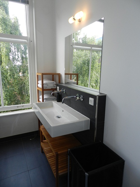 Wouwermanstraat 36-III, Amsterdam, Noord-Holland Nederland, 3 Slaapkamers Slaapkamers, ,1 BadkamerBadkamers,Appartement,Huur,Wouwermanstraat,3,1094