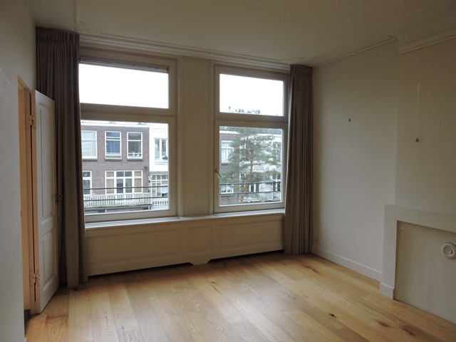 Van Breestraat 171-II 1071 ZN,Amsterdam,Noord-Holland Nederland,4 Bedrooms Bedrooms,2 BathroomsBathrooms,Apartment,Van Breestraat,2,1122