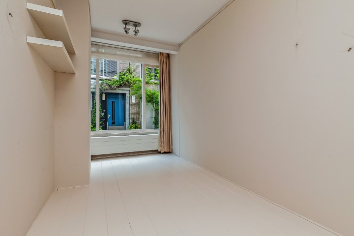 Derde Egelantiersdwarsstraat 6, Amsterdam, Noord-Holland Nederland, 2 Slaapkamers Slaapkamers, ,1 BadkamerBadkamers,House,Huur,Derde Egelantiersdwarsstraat,1127