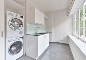 Titiaanstraat 29-II, Amsterdam, Noord-Holland Nederland, 4 Slaapkamers Slaapkamers, ,2 BadkamersBadkamers,Appartement,Huur,Titiaanstraat,2,1136