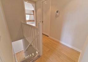 Titiaanstraat 29-II, Amsterdam, Noord-Holland Nederland, 4 Slaapkamers Slaapkamers, ,2 BadkamersBadkamers,Appartement,Huur,Titiaanstraat,2,1136