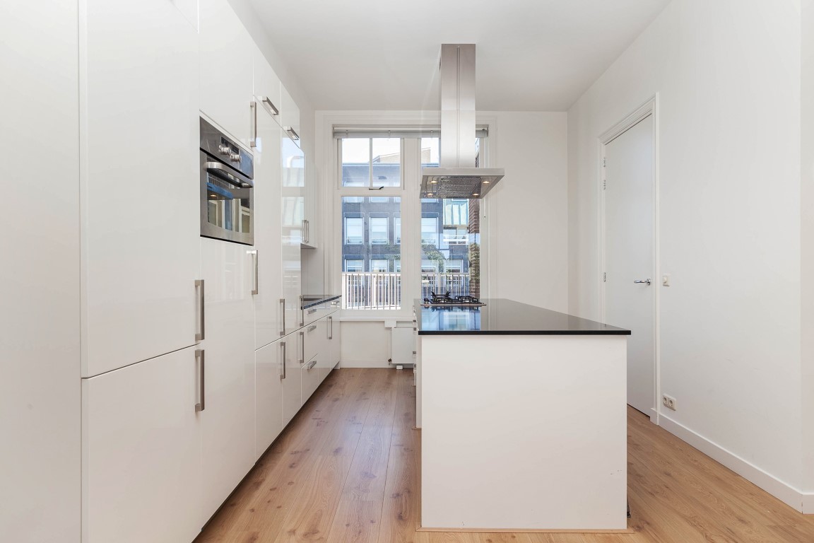 Weteringschans 133 III,Amsterdam,Noord-Holland Nederland,2 Bedrooms Bedrooms,1 BathroomBathrooms,Apartment,Weteringschans,3,1148