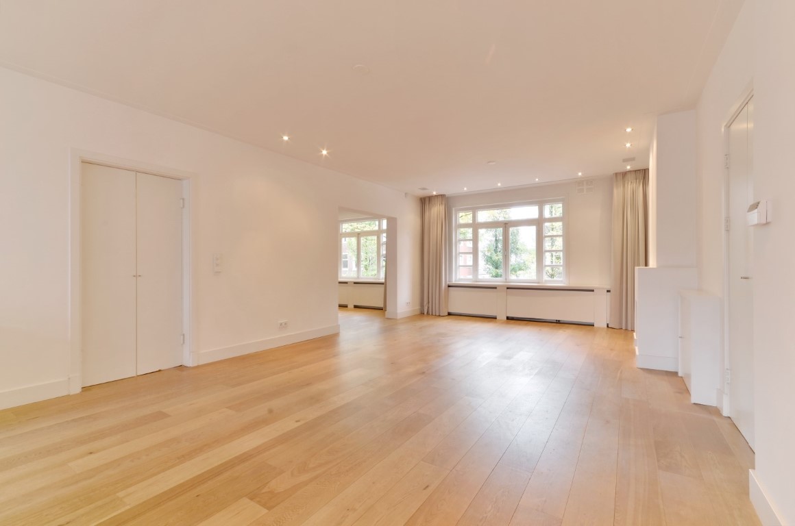 Gerrit van der Veenstraat 124II,Amsterdam,Noord-Holland Nederland,3 Bedrooms Bedrooms,2 BathroomsBathrooms,Apartment,Gerrit van der Veenstraat,1161