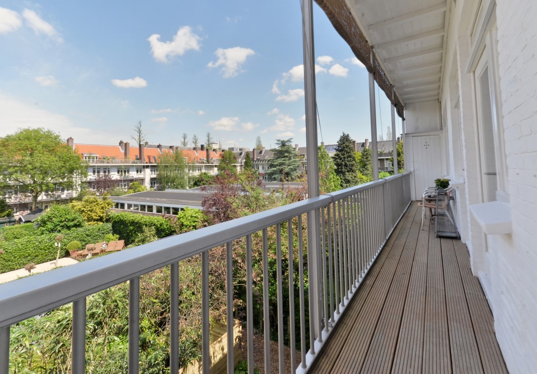 Gerrit van der Veenstraat 124II,Amsterdam,Noord-Holland Nederland,3 Bedrooms Bedrooms,2 BathroomsBathrooms,Apartment,Gerrit van der Veenstraat,1161