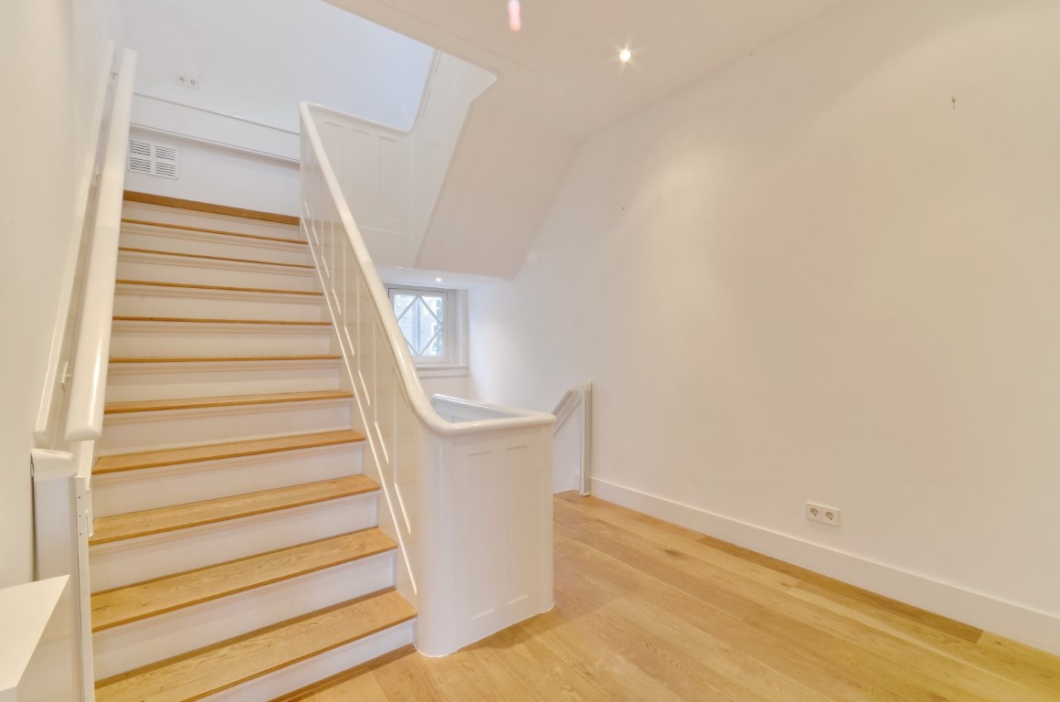 Gerrit van der Veenstraat 124II,Amsterdam,Noord-Holland Nederland,3 Bedrooms Bedrooms,2 BathroomsBathrooms,Apartment,Gerrit van der Veenstraat,1161