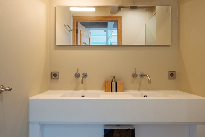 Keizersgracht 530,Amsterdam,Noord-Holland Nederland,3 Bedrooms Bedrooms,2 BathroomsBathrooms,Apartment,Keizersgracht ,1165