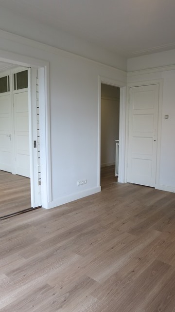 Van Tuyll van Serooskerkenweg 119-II,Amsterdam,Noord-Holland Nederland,2 Bedrooms Bedrooms,1 BathroomBathrooms,Apartment,Van Tuyll van Serooskerkenweg ,2,1173