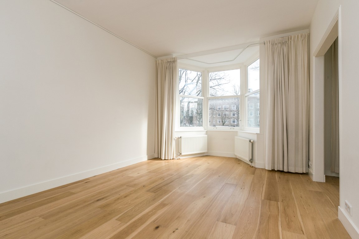 Van Tuyll van Serooskerkenweg 136-I,Amsterdam,Noord-Holland Nederland,2 Bedrooms Bedrooms,1 BathroomBathrooms,Apartment,Van Tuyll van Serooskerkenweg ,1,1175