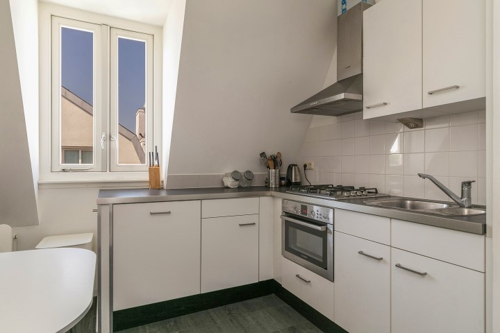 Lange Leidsedwarsstraat 214-III,Amsterdam,Noord-Holland Nederland,2 Bedrooms Bedrooms,1 BathroomBathrooms,Apartment,Lange Leidsedwarsstraat,3,1185