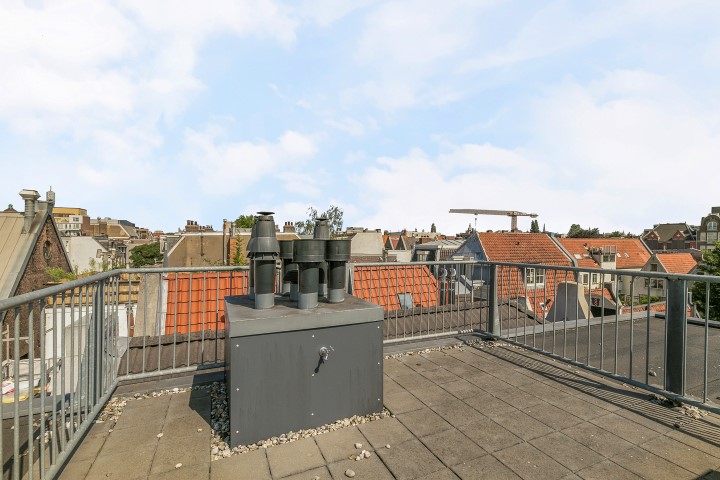 Lange Leidsedwarsstraat 214-III,Amsterdam,Noord-Holland Nederland,2 Bedrooms Bedrooms,1 BathroomBathrooms,Apartment,Lange Leidsedwarsstraat,3,1185