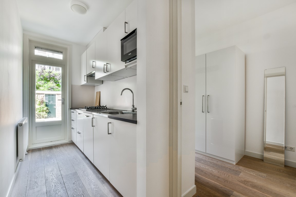 Leiduinstraat 28 huis, Amsterdam, Noord-Holland Nederland, 2 Bedrooms Bedrooms, ,1 BathroomBathrooms,Apartment,For Rent,Leiduinstraat,1196