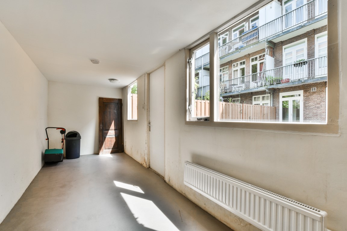 Leiduinstraat 28 huis, Amsterdam, Noord-Holland Nederland, 2 Bedrooms Bedrooms, ,1 BathroomBathrooms,Apartment,For Rent,Leiduinstraat,1196