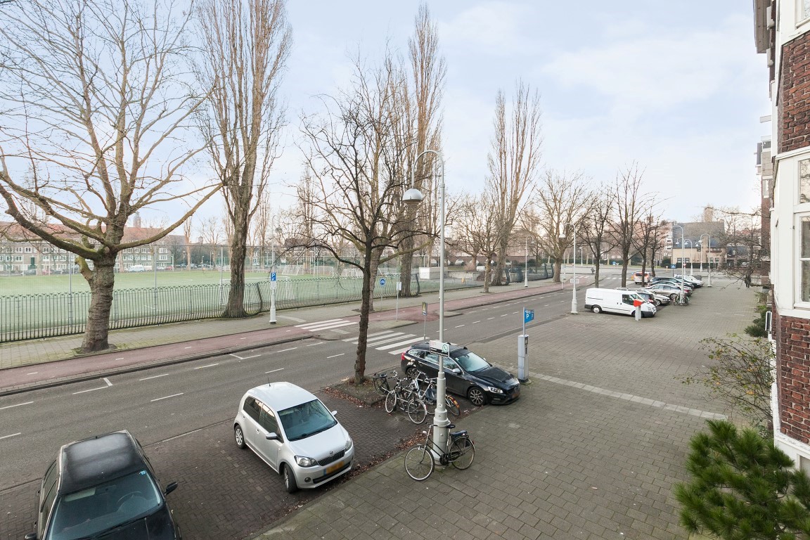 Olympiaplein 13 hs Amsterdam,Noord-Holland Nederland,4 Bedrooms Bedrooms,1 BathroomBathrooms,Apartment,Olympiaplein,1024