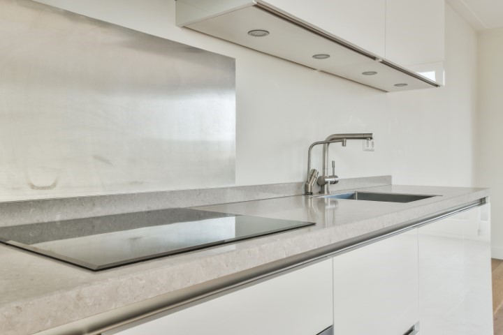 Johannes Verhulststraat 11 III, Amsterdam, Noord-Holland Nederland, 4 Slaapkamers Slaapkamers, ,2 BadkamersBadkamers,Appartement,Huur,Johannes Verhulststraat,3,1201