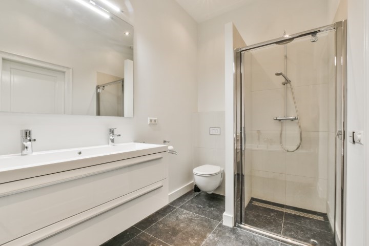 Johannes Verhulststraat 11 III, Amsterdam, Noord-Holland Nederland, 4 Bedrooms Bedrooms, ,2 BathroomsBathrooms,Apartment,For Rent,Johannes Verhulststraat,3,1201