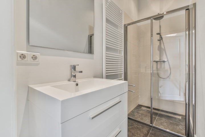 Johannes Verhulststraat 11 III, Amsterdam, Noord-Holland Nederland, 4 Slaapkamers Slaapkamers, ,2 BadkamersBadkamers,Appartement,Huur,Johannes Verhulststraat,3,1201