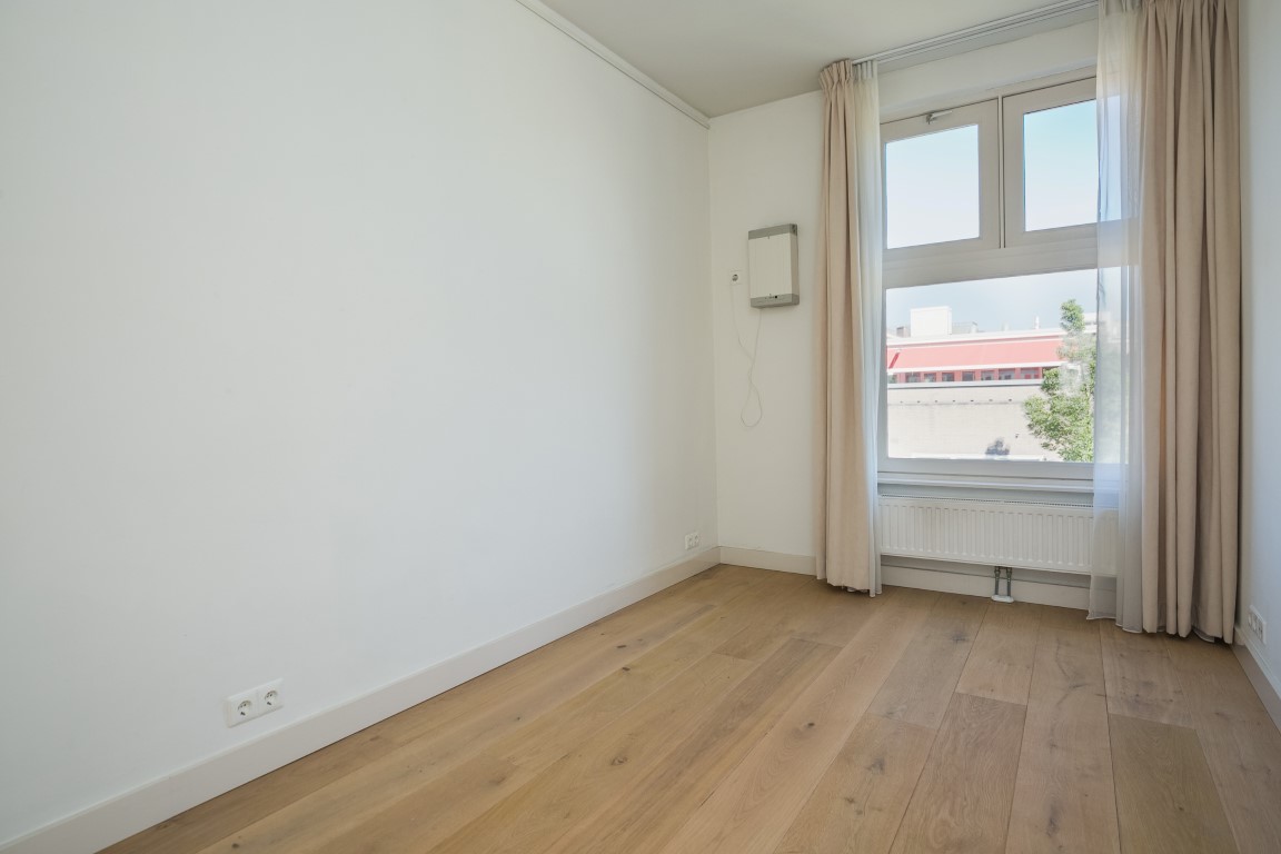 Cornelis Krusemanstraat 5-II Amsterdam,Noord-Holland Nederland,7 Bedrooms Bedrooms,2 BathroomsBathrooms,Apartment,Cornelis Krusemanstraat ,2,1025