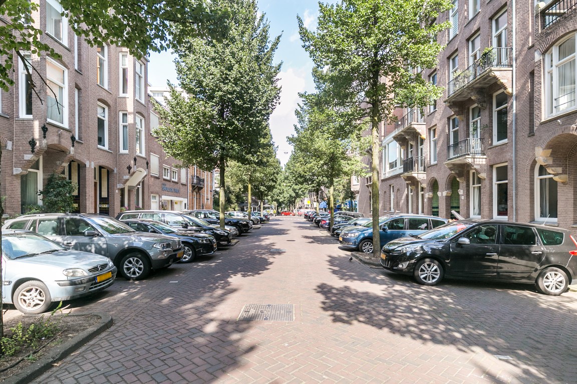 Johannes Verhulststraat 162 hs 1075 HB, Amsterdam, Noord-Holland Netherlands, 6 Bedrooms Bedrooms, ,3 BathroomsBathrooms,Apartment,For Rent,Johannes Verhulststraat,1215