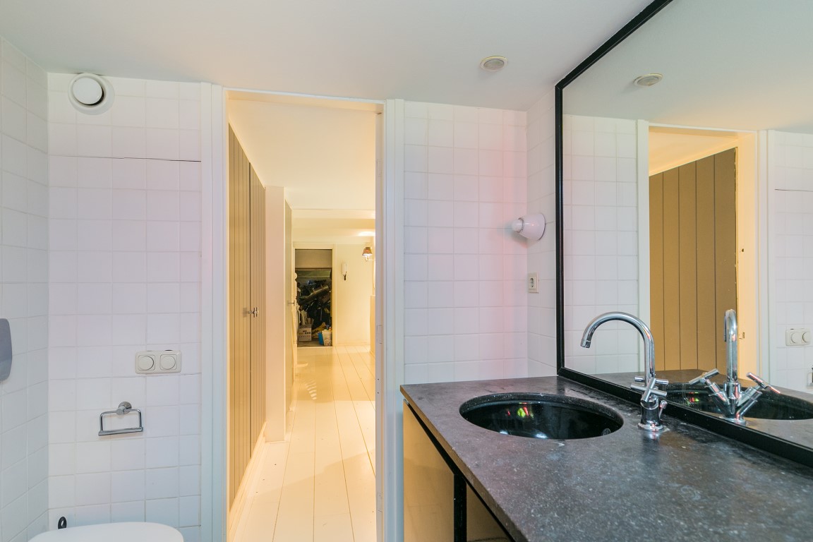 Johannes Verhulststraat 162 hs 1075 HB, Amsterdam, Noord-Holland Netherlands, 6 Bedrooms Bedrooms, ,3 BathroomsBathrooms,Apartment,For Rent,Johannes Verhulststraat,1215