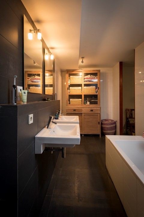 Rozenstraat 200-A, Amsterdam, Noord-Holland Nederland, 3 Bedrooms Bedrooms, ,1 BathroomBathrooms,Apartment,For Rent,Rozenstraat,1220