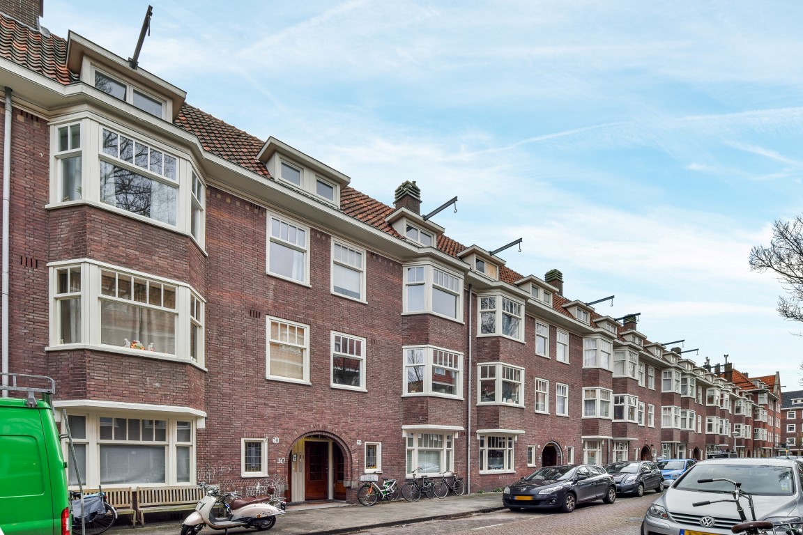 Leiduinstraat 26-III, Amsterdam, Noord-Holland Nederland, 2 Bedrooms Bedrooms, ,1 BathroomBathrooms,Apartment,For Rent,Leiduinstraat,3,1221