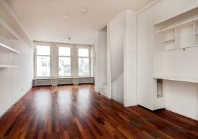 Fokke Simonszstraat 34-III Amsterdam,Noord-Holland Nederland,1 Slaapkamer Slaapkamers,1 BadkamerBadkamers,Appartement,Fokke Simonszstraat,3,1030