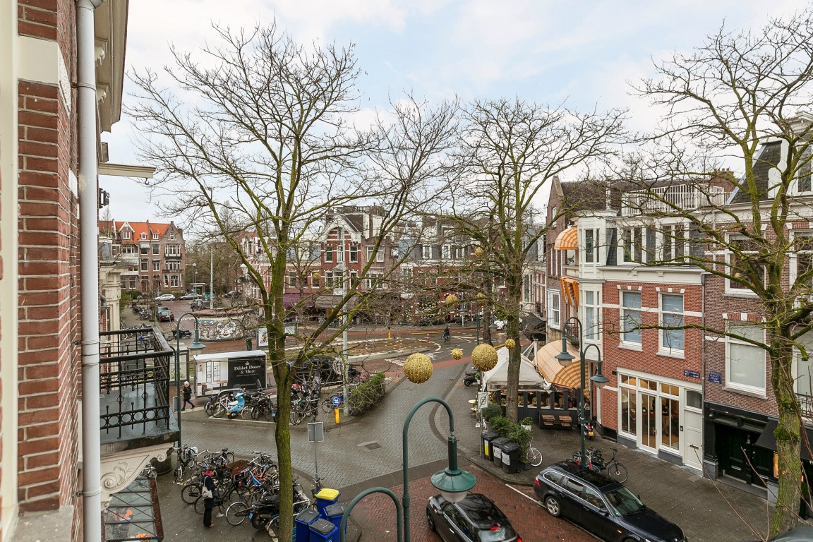 Cornelis Schuytstraat 10-II, Amsterdam, Noord-Holland Nederland, 2 Bedrooms Bedrooms, ,1 BathroomBathrooms,Apartment,For Rent,Cornelis Schuytstraat,2,1244