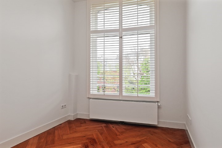 Tesselschadestraat 13-C 1054 ET, Amsterdam, Noord-Holland Nederland, 4 Bedrooms Bedrooms, ,2 BathroomsBathrooms,Apartment,For Rent,Tesselschadestraat,3,1250