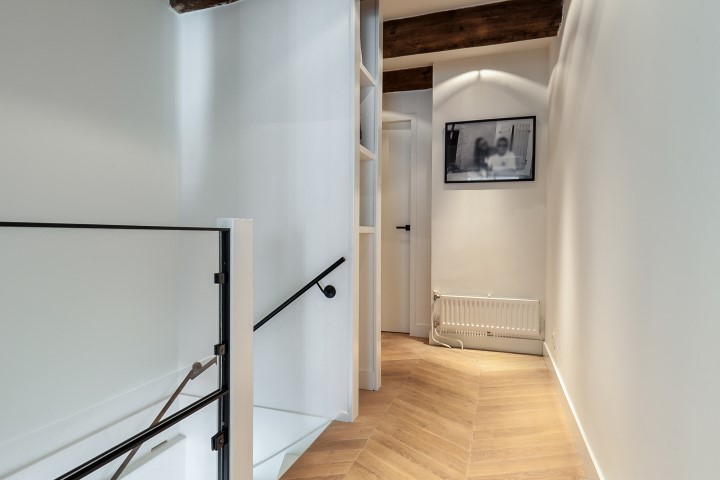 Nieuwe Uilenburgerstraat 7 C 1011 LM, Amsterdam, Noord-Holland Nederland, 2 Slaapkamers Slaapkamers, ,2 BadkamersBadkamers,Appartement,Huur,Nieuwe Uilenburgerstraat ,1255