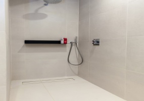 Nieuwe Uilenburgerstraat 7 C 1011 LM, Amsterdam, Noord-Holland Nederland, 2 Bedrooms Bedrooms, ,2 BathroomsBathrooms,Apartment,For Rent,Nieuwe Uilenburgerstraat ,1255