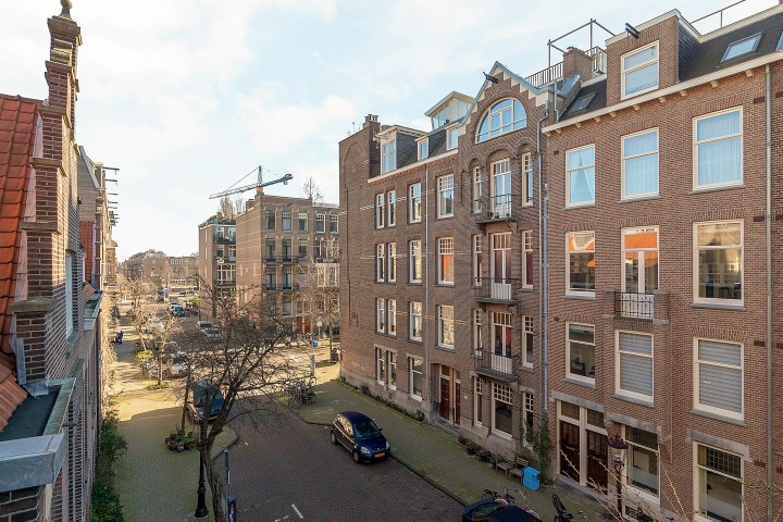 Valeriusstraat 200-II 1075GJ, Amsterdam, Noord-Holland Nederland, 2 Bedrooms Bedrooms, ,1 BathroomBathrooms,Apartment,For Rent,Valeriusstraat ,2,1260