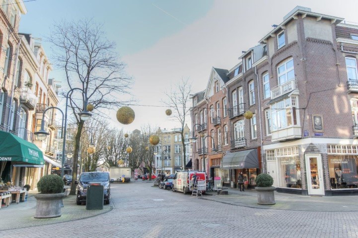 Valeriusstraat 52-II, Amsterdam, Noord-Holland Nederland, 3 Bedrooms Bedrooms, ,2 BathroomsBathrooms,Apartment,For Rent,Valeriusstraat,2,1263