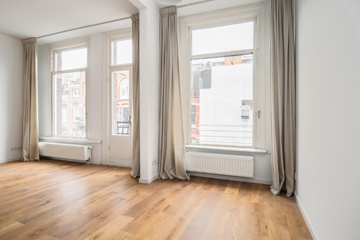 Valeriusstraat 52-II, Amsterdam, Noord-Holland Nederland, 3 Bedrooms Bedrooms, ,2 BathroomsBathrooms,Apartment,For Rent,Valeriusstraat,2,1263