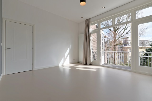 Heinzestraat 5-II, Amsterdam, Noord-Holland Netherlands, 7 Bedrooms Bedrooms, ,2 BathroomsBathrooms,Apartment,For Rent,Heinzestraat,2,1034