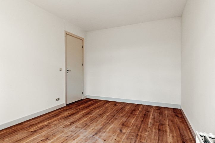 Admiraal de Ruijterweg 465 III, Amsterdam, Noord-Holland Nederland, 4 Bedrooms Bedrooms, ,2 BathroomsBathrooms,Apartment,For Rent,Admiraal de Ruijterweg,3,1274