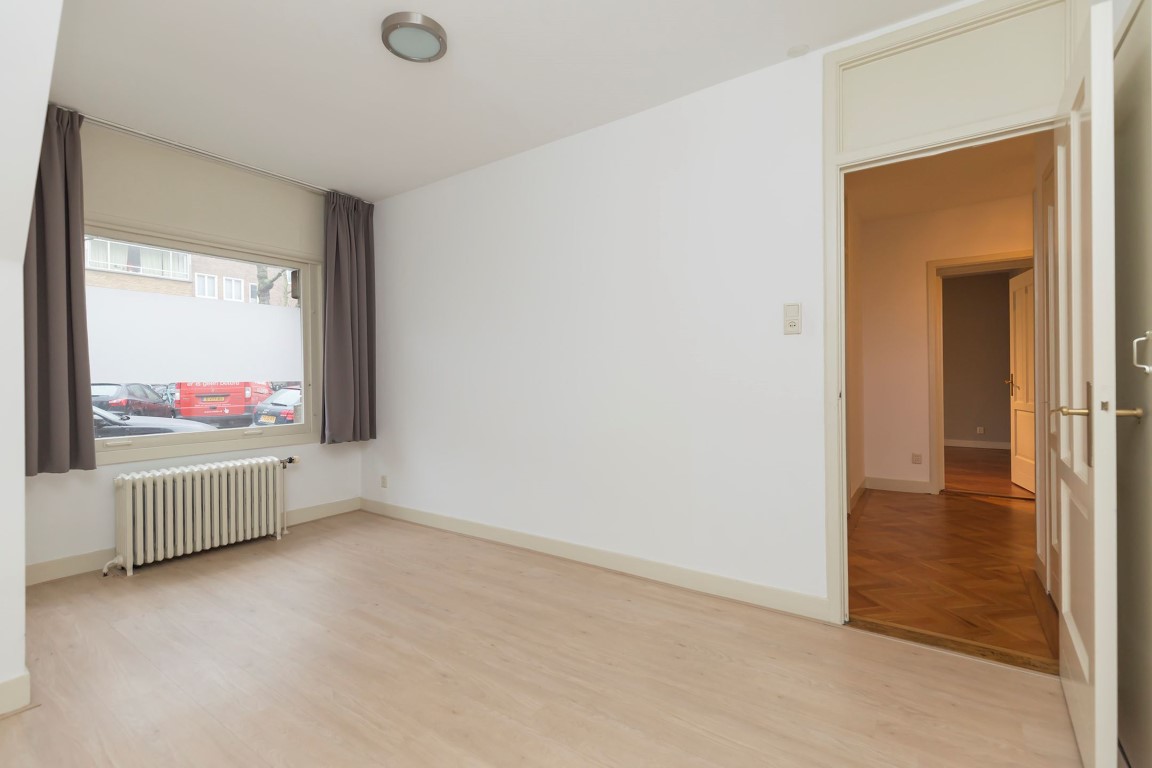 Watteaustraat 24hs Amsterdam,Noord-Holland Nederland,3 Slaapkamers Slaapkamers,1 BadkamerBadkamers,Appartement,Watteaustraat,1035