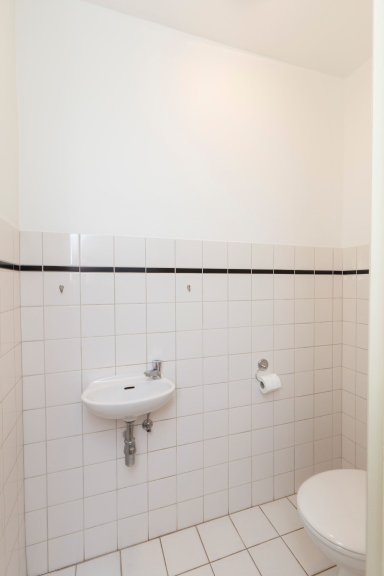 Watteaustraat 24hs Amsterdam,Noord-Holland Nederland,3 Slaapkamers Slaapkamers,1 BadkamerBadkamers,Appartement,Watteaustraat,1035