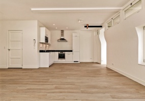 Van Tuyll van Serooskerkenweg 138-IV, Noord-Holland Nederland, 2 Slaapkamers Slaapkamers, ,1 BadkamerBadkamers,Appartement,Huur,Van Tuyll van Serooskerkenweg ,4,1299