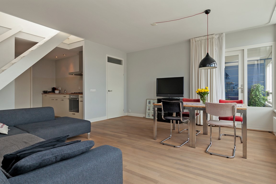 Bilderdijkstraat 79-U, Amsterdam, Noord-Holland Nederland, 1 Bedroom Bedrooms, ,1 BathroomBathrooms,Apartment,For Rent,Bilderdijkstraat,4,1302