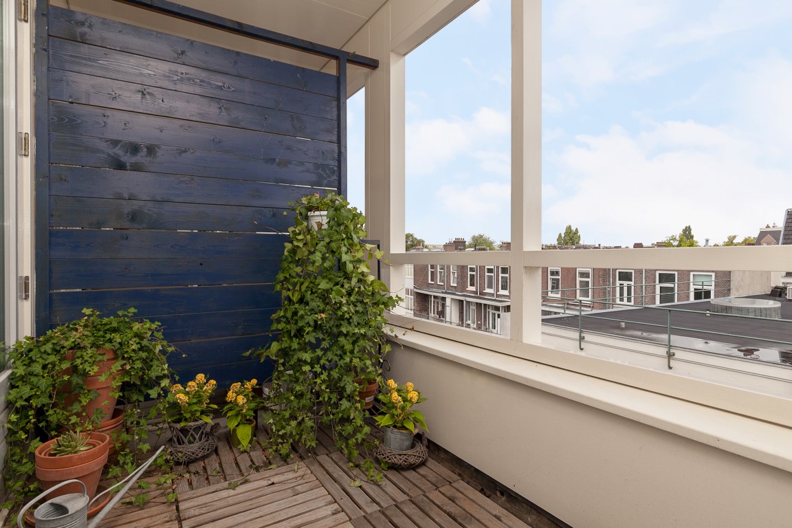 Bilderdijkstraat 79-U, Amsterdam, Noord-Holland Nederland, 1 Bedroom Bedrooms, ,1 BathroomBathrooms,Apartment,For Rent,Bilderdijkstraat,4,1302