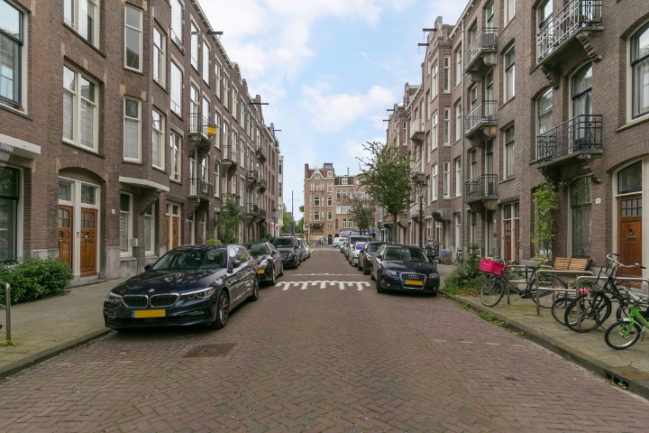 Valeriusstraat 274 II, Amsterdam, Noord-Holland Nederland, 1 Bedroom Bedrooms, ,1 BathroomBathrooms,Apartment,For Rent,Valeriusstraat,1311