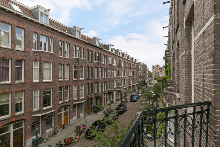 Valeriusstraat 274 II, Amsterdam, Noord-Holland Nederland, 1 Bedroom Bedrooms, ,1 BathroomBathrooms,Apartment,For Rent,Valeriusstraat,1311