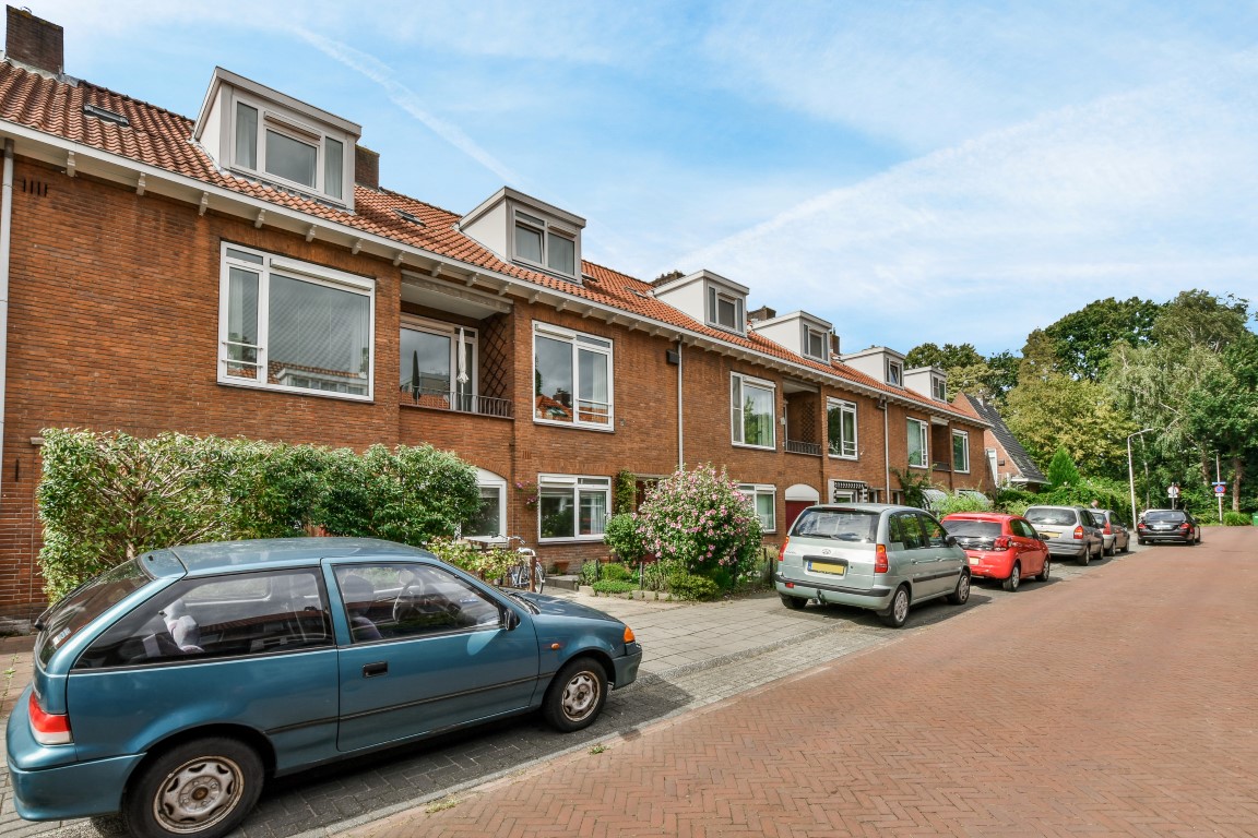 Berkenrodelaan 29 huis 1181 AH, Amstelveen, Noord-Holland Nederland, 2 Slaapkamers Slaapkamers, ,1 BadkamerBadkamers,Appartement,Huur,Berkenrodelaan 29 huis,1315