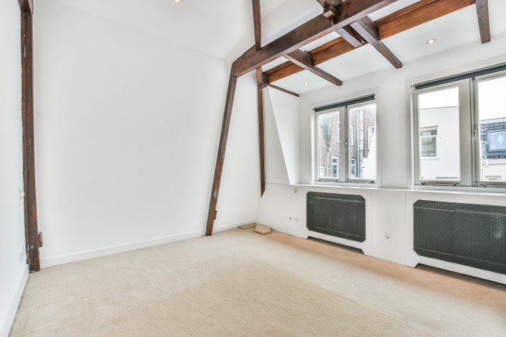 Sint Willibrordusstraat 1 II, Amsterdam, Noord-Holland Nederland, 4 Bedrooms Bedrooms, ,1 BathroomBathrooms,Apartment,For Rent,Sint Willibrordusstraat ,2,1319