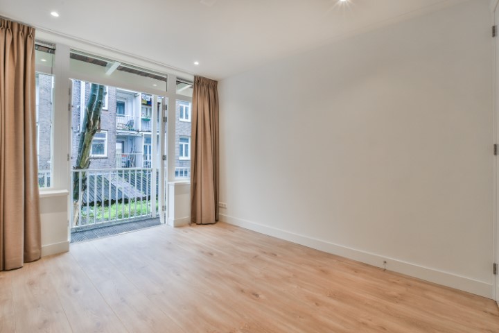 Sint Willibrordusstraat 71 II, Amsterdam, Noord-Holland Nederland, 2 Slaapkamers Slaapkamers, ,1 BadkamerBadkamers,Appartement,Huur,Sint Willibrordusstraat,1,1336