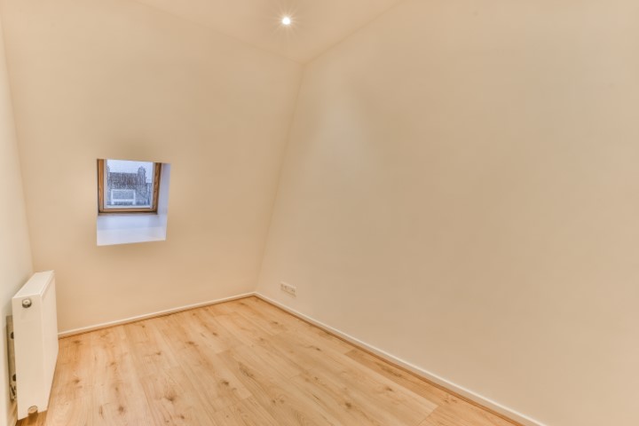 Elisabeth Wolffstraat 80 III, Amsterdam, Noord-Holland Nederland, 3 Bedrooms Bedrooms, ,1 BathroomBathrooms,Apartment,For Rent,Elisabeth Wolffstraat,3,1346