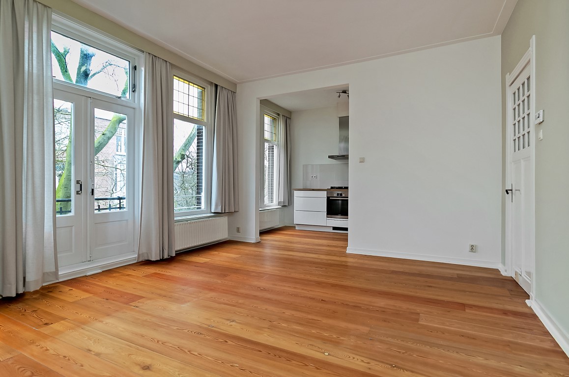 Lomanstraat 43-III, Amsterdam, Noord-Holland Nederland, 2 Bedrooms Bedrooms, ,1 BathroomBathrooms,Apartment,For Rent,Lomanstraat,3,1364