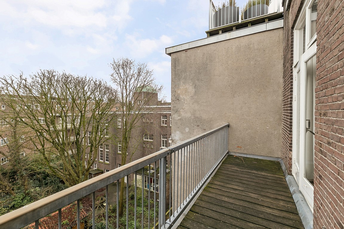 Lomanstraat 43-III, Amsterdam, Noord-Holland Nederland, 2 Bedrooms Bedrooms, ,1 BathroomBathrooms,Apartment,For Rent,Lomanstraat,3,1364