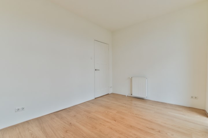 Lumeijstraat 42 III 1056 VZ, Amsterdam, Noord-Holland Nederland, 2 Slaapkamers Slaapkamers, ,1 BadkamerBadkamers,Appartement,Huur,Lumeijstraat ,3,1366